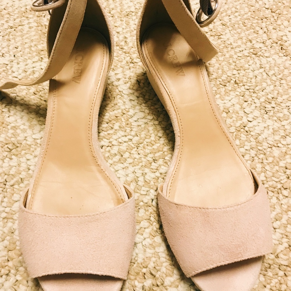 Pale Wedge Heels